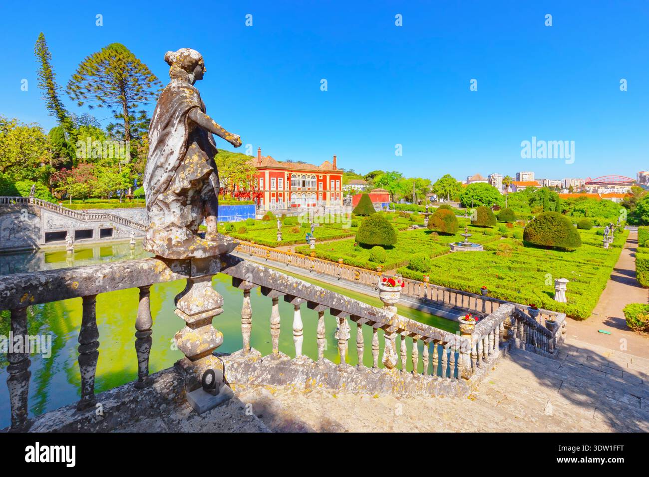 フロンテイラ宮殿と庭園 写真集 Fronteira アズレージョ Fronteira palace lisbon hi-res stock photography and images - Alamy