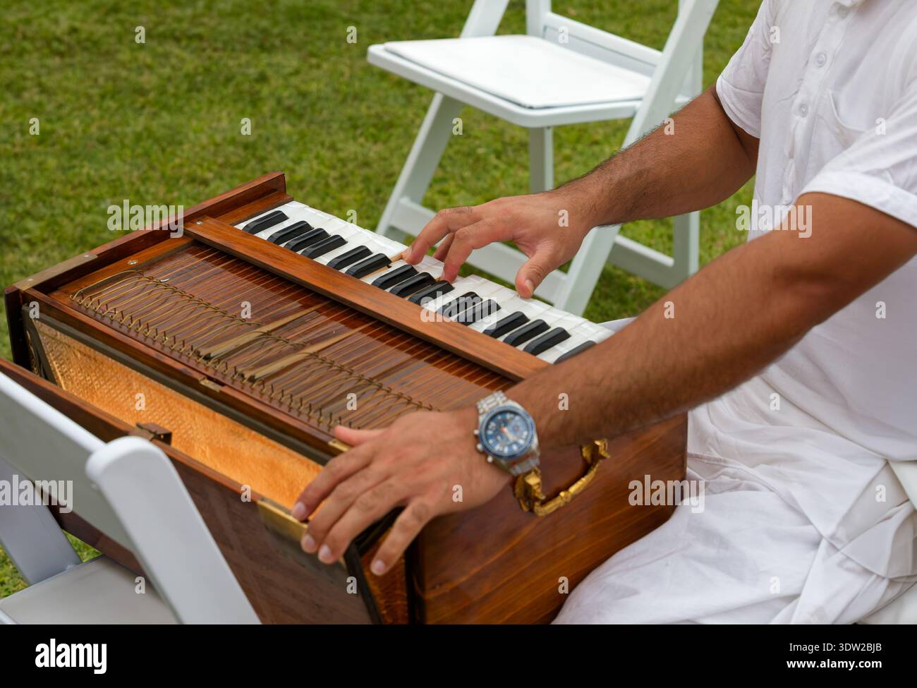 Sikh kirtan musical hi-res stock photography and images - Alamy