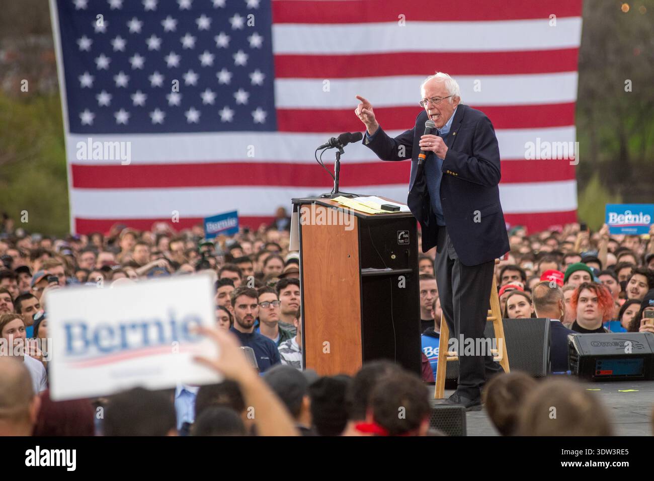 Bernie Rally 2020 Springfield 2020 campaign rally hi-res stock photography and images - Alamy