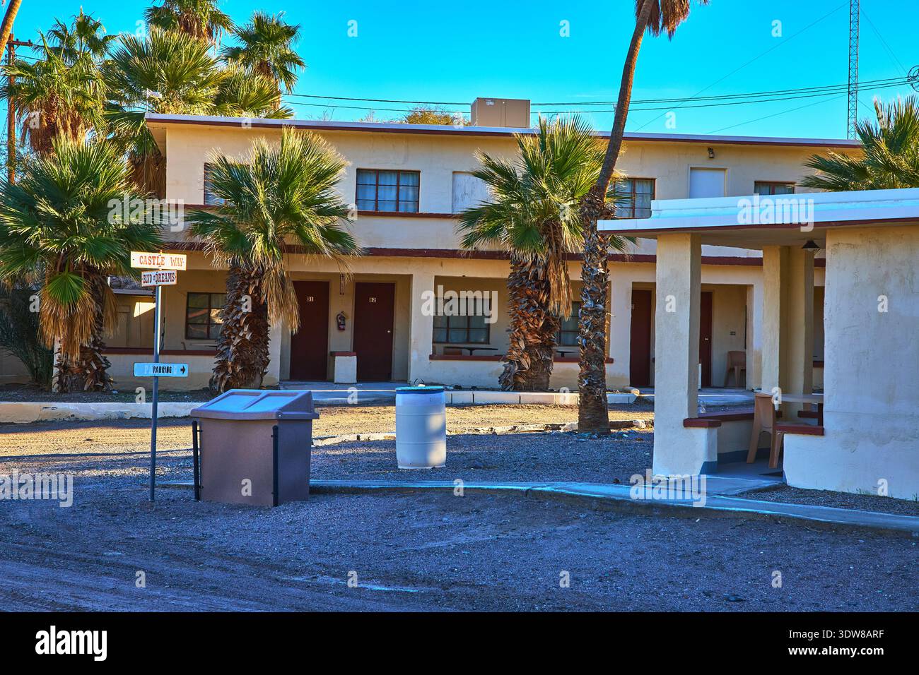 景色の写真 Zzyzx road hi-res stock photography and images - Alamy
