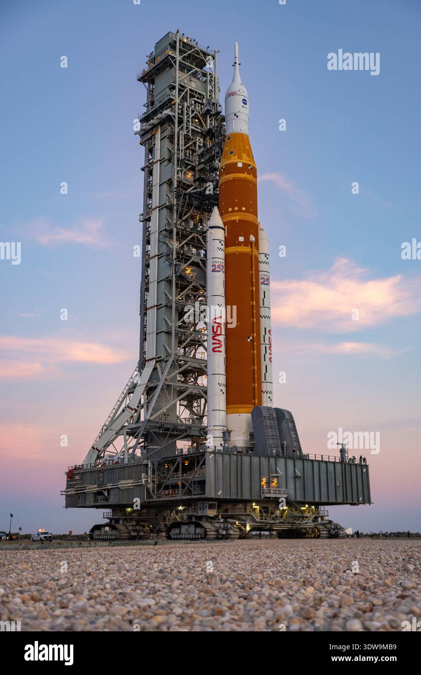 Nasa Vab Rockets Starting at 9:30 PM today NASA is rolling back their SLS Artemis II ...