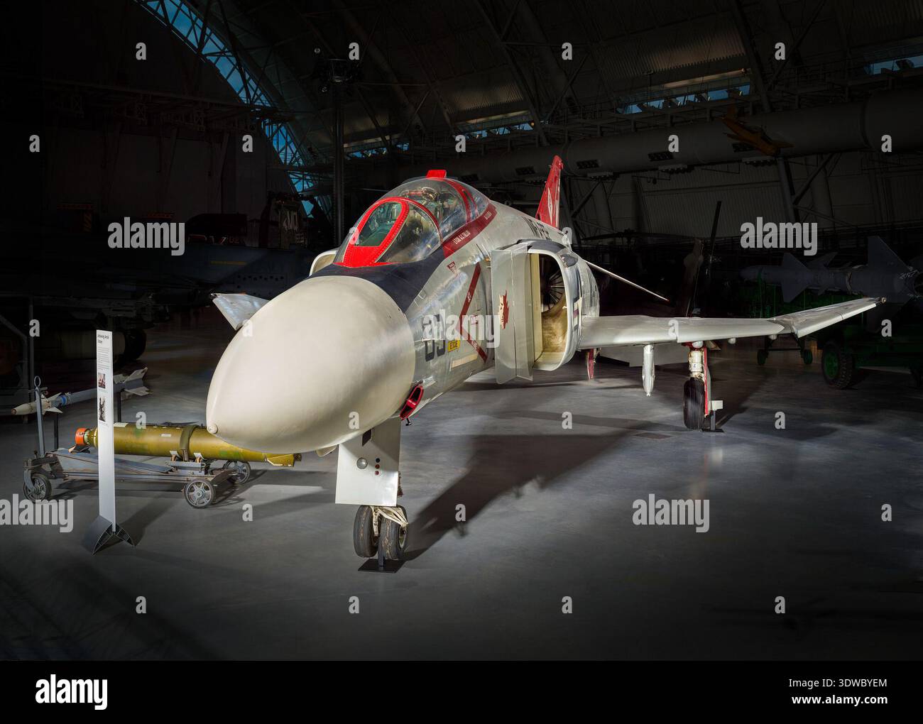 Unhedral Anhedral tail hi-res stock photography and images - Alamy
