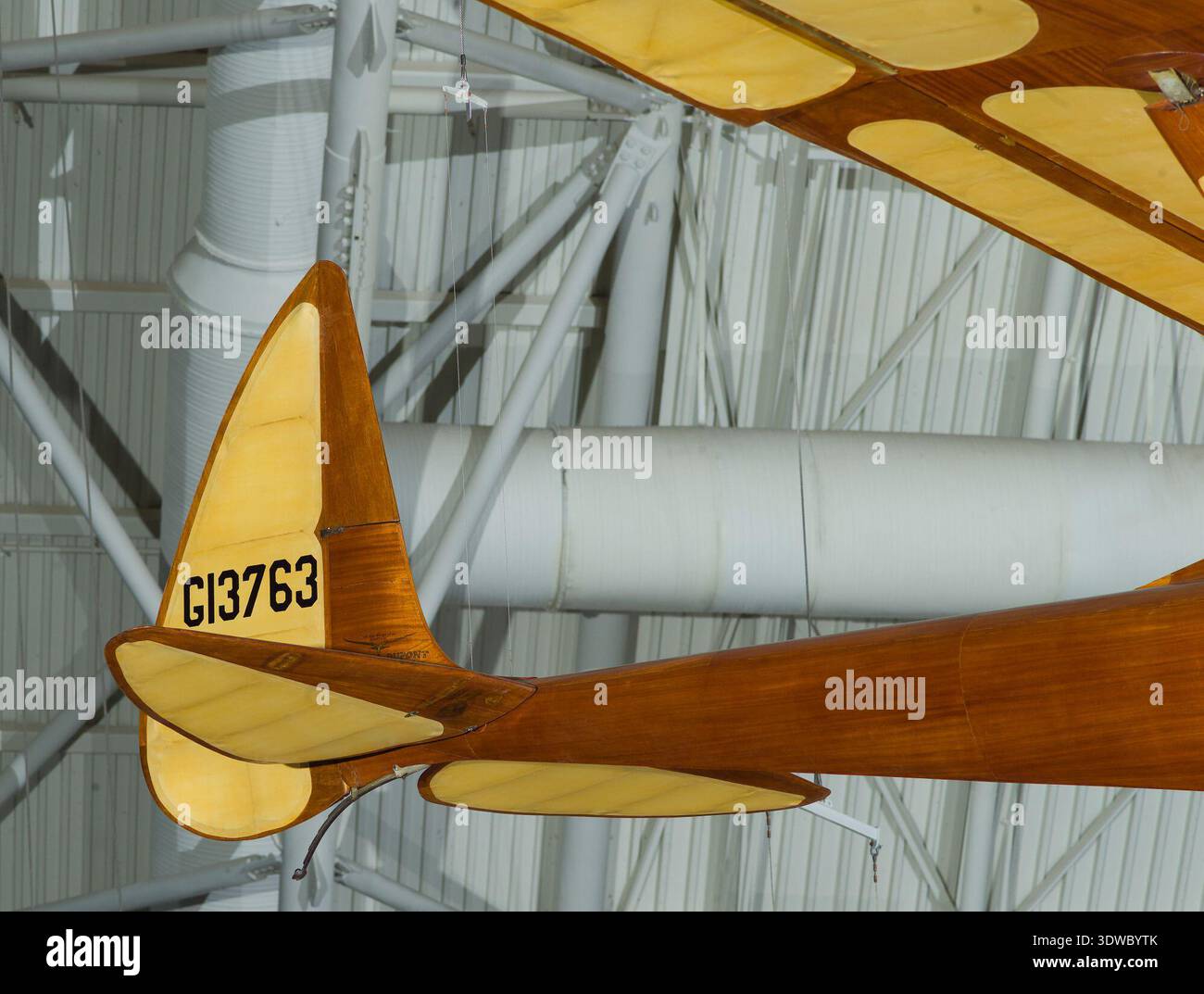 Bowlus-du Pont 1-S-2100 Senior Albatross 