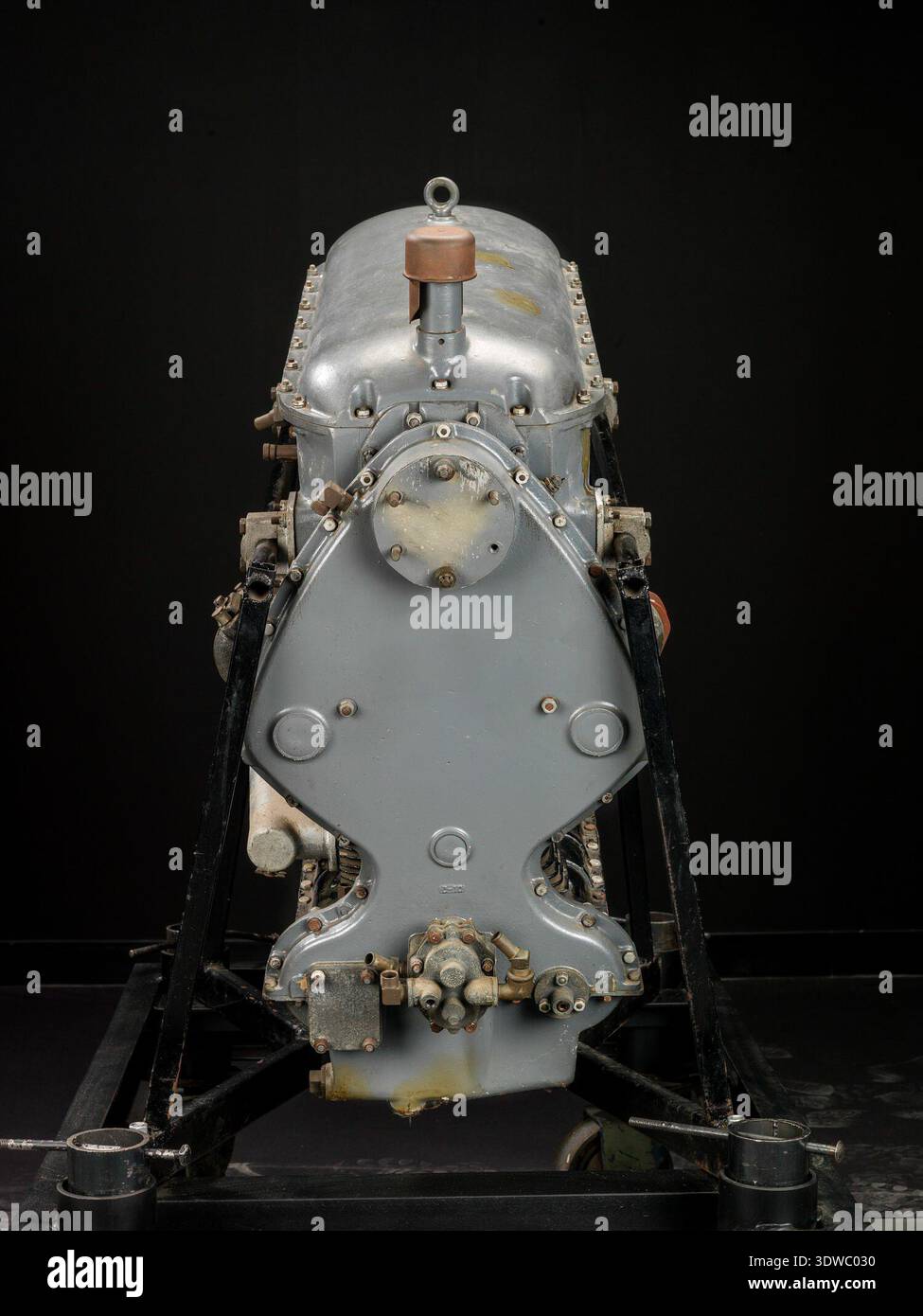 Inverted Ranger Airplane Engine 1930 cleveland event hi-res stock photography and images - Alamy