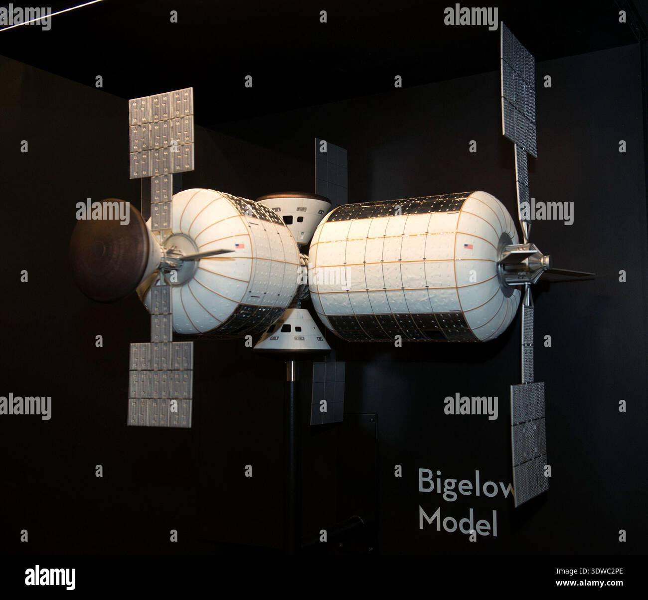 2006 test module launch hi-res stock photography and images - Alamy