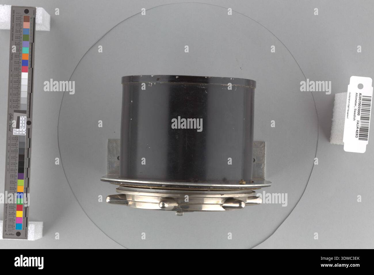 Barometric altitude measurement system hi-res stock photography and ...