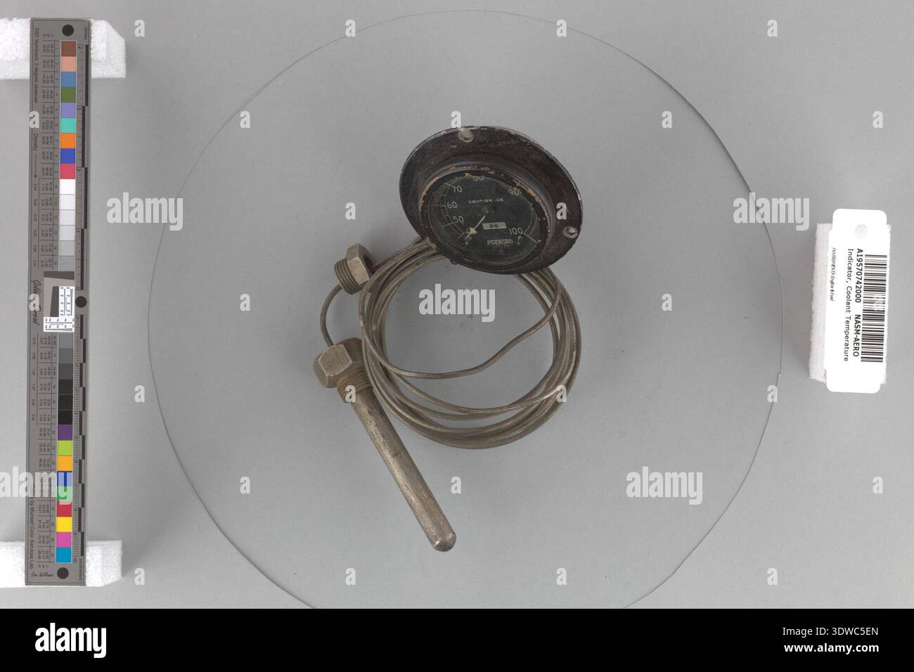 1918 coolant temperature indicator hi-res stock photography and images ...