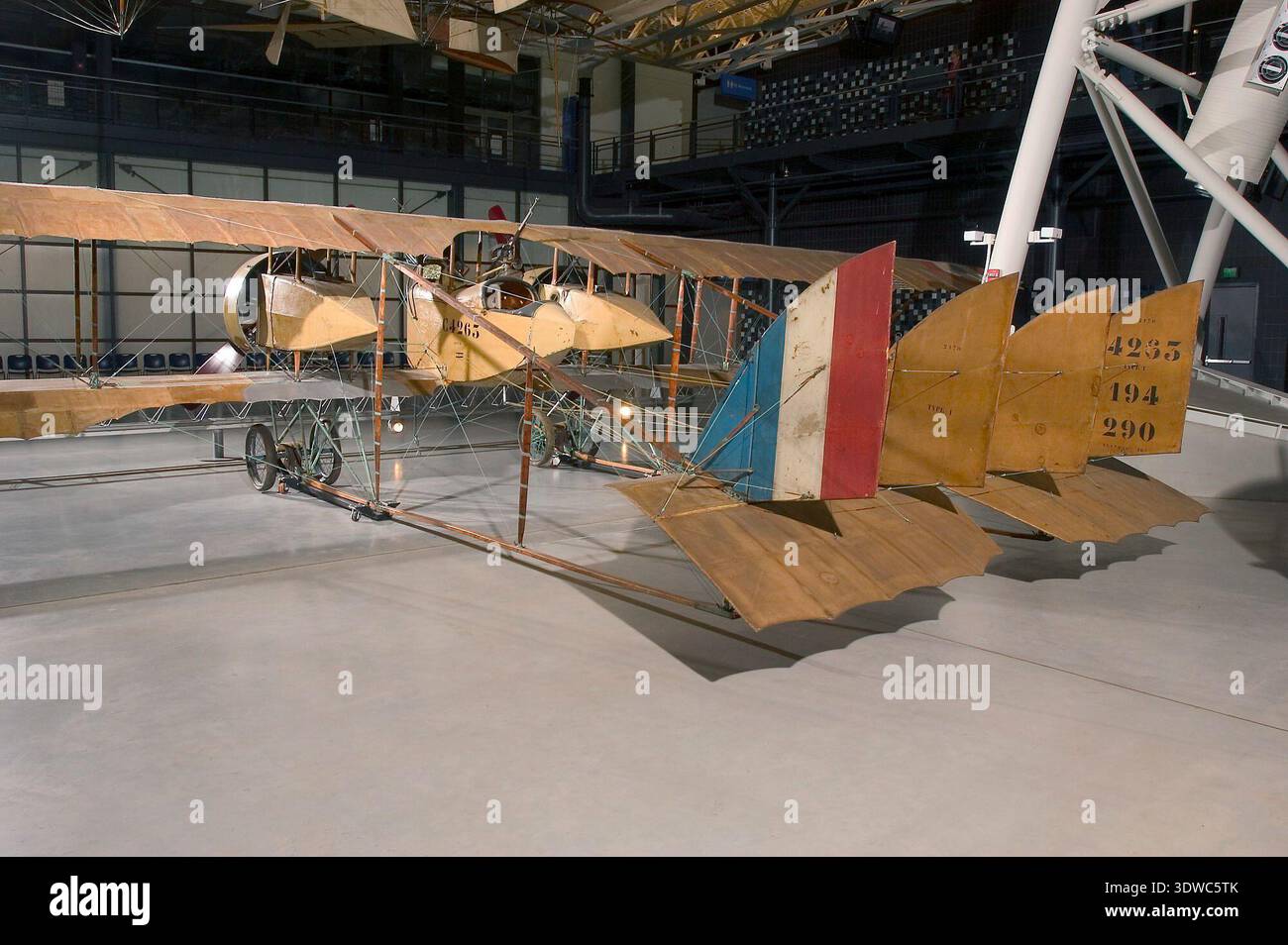 1910s combat aviation history hi-res stock photography and images - Alamy