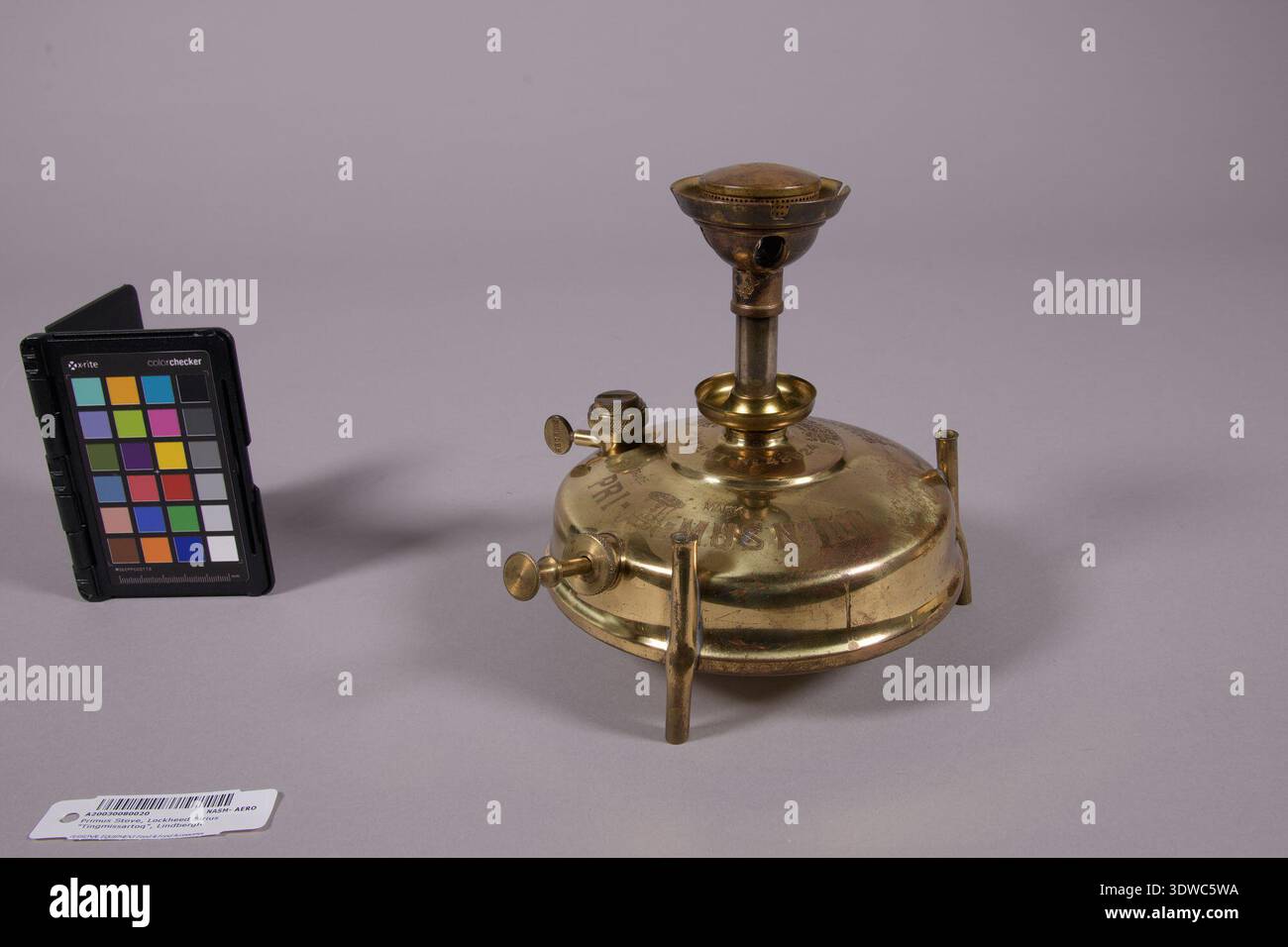 Expeditionary apparatus hi-res stock photography and images - Alamy