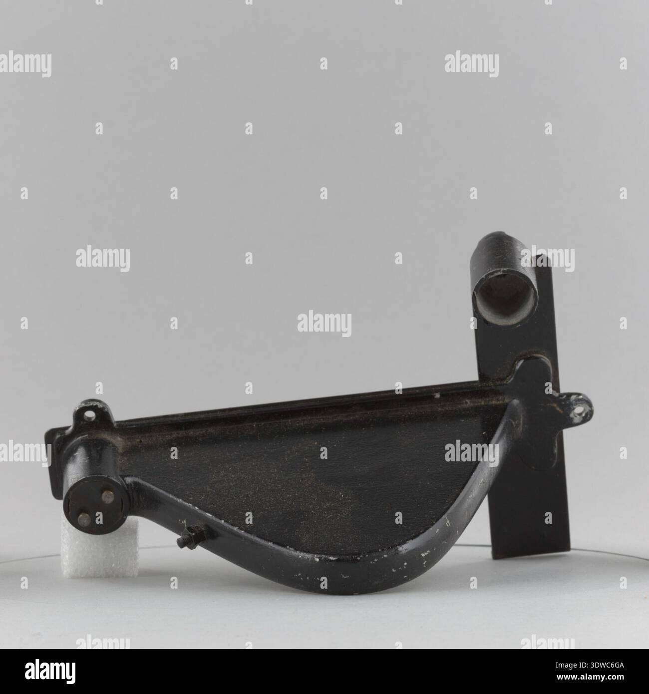 Measurement Bank Gravity based measurement tool hi-res stock photography and images - Alamy