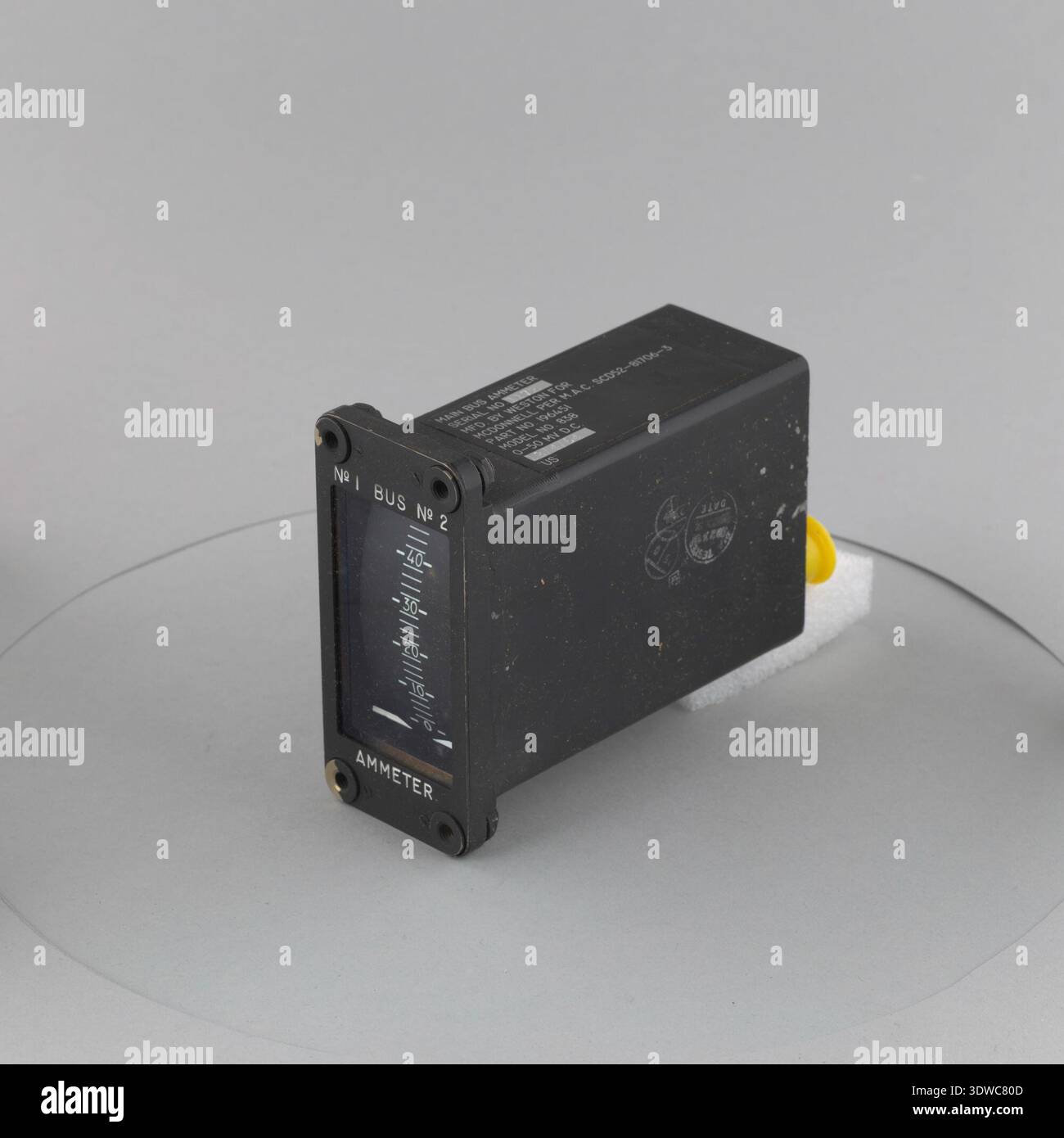 Gemini main battery gauge hi-res stock photography and images - Alamy