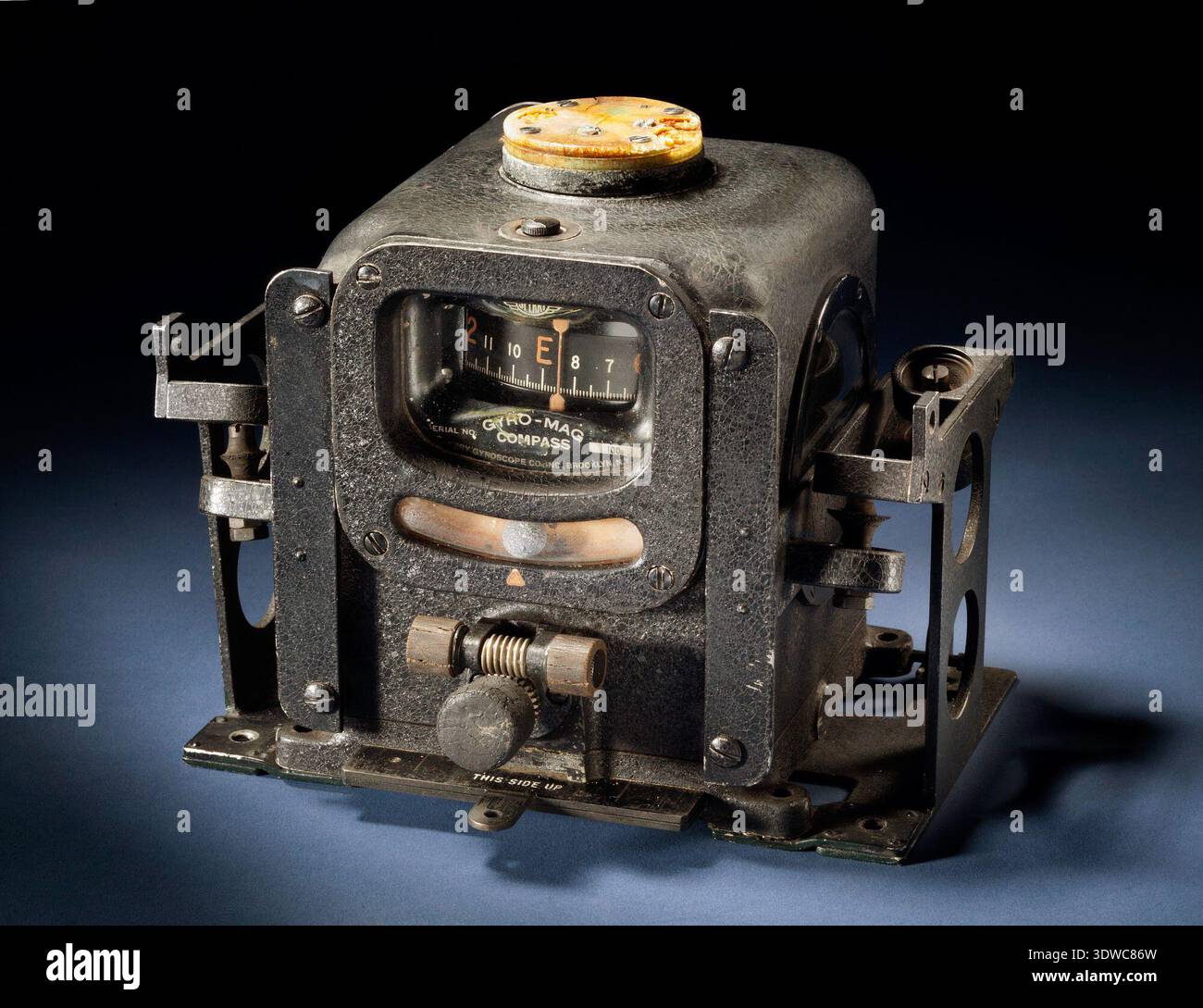 Prewar flight instrumentation hi-res stock photography and images - Alamy