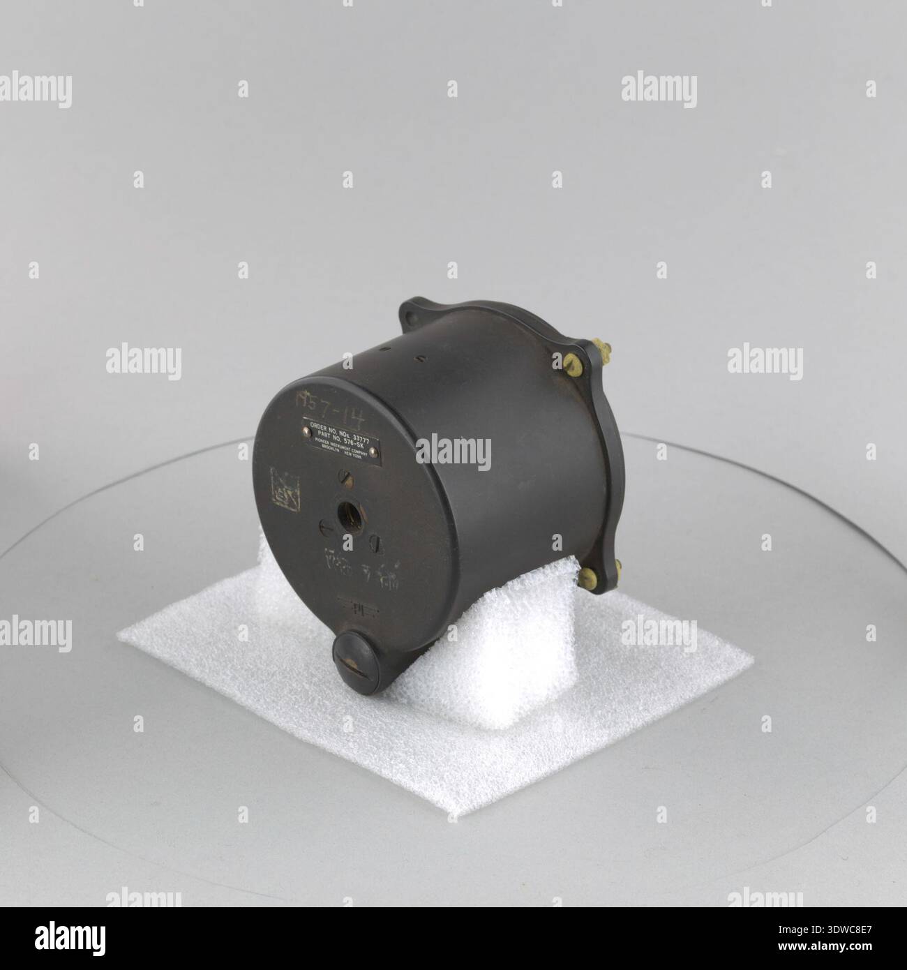 Calibrated acceleration markings hi-res stock photography and images ...