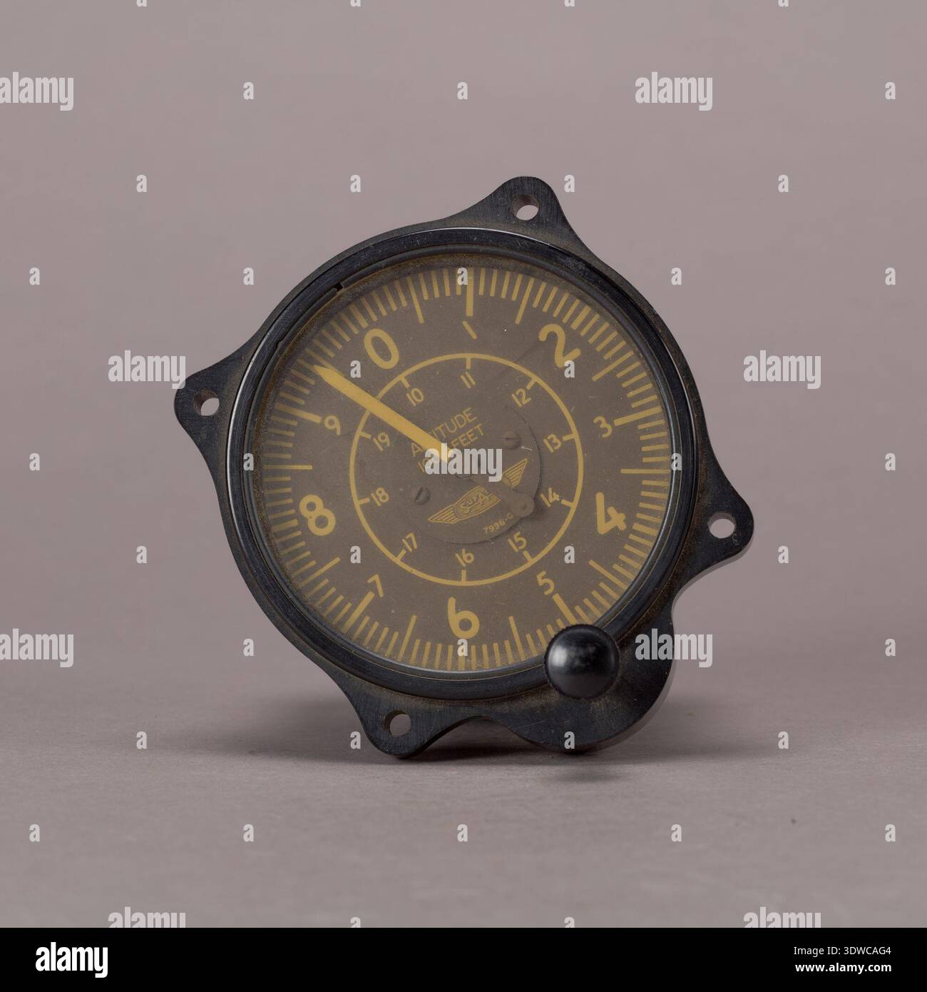 Simple Altimeter from United States Gauge Company was an aircraft ...