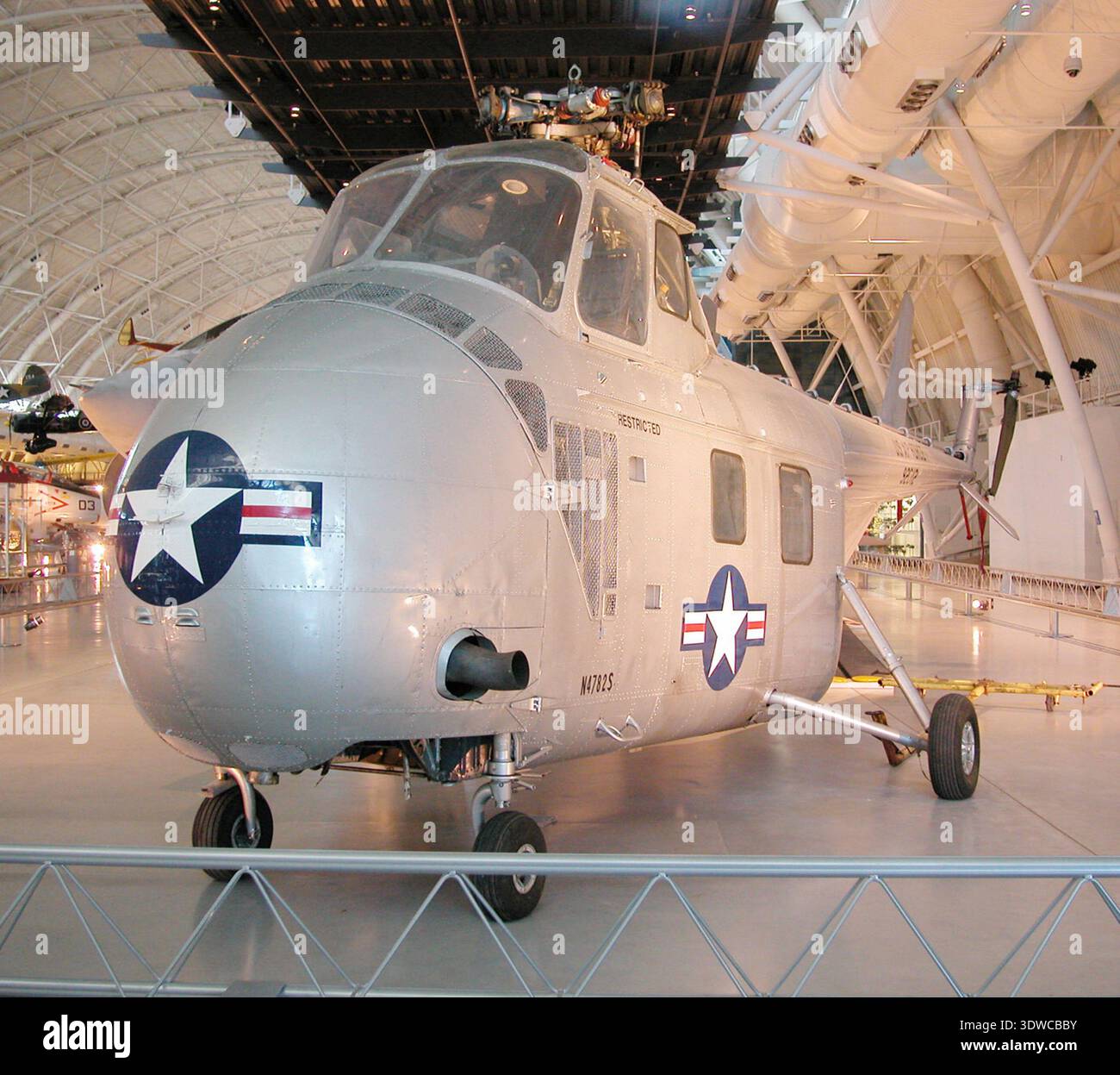 Sikorsky yh 19 helicopter hi-res stock photography and images - Alamy