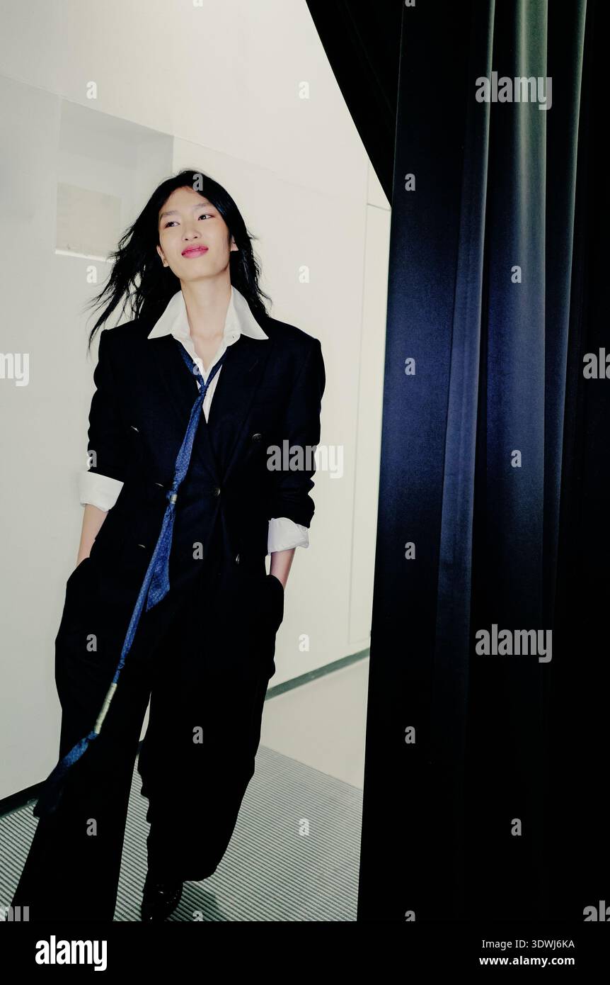 Milano Fashion Week - Women F/W 26-27 Emporio Armani Men and Women ...