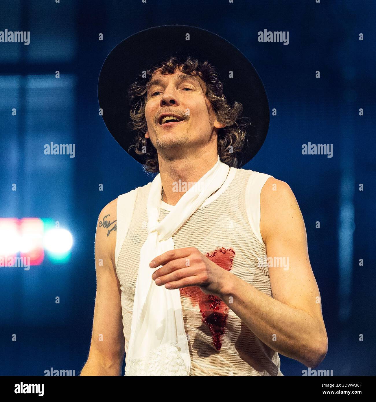oslo-norway-27-feb-2026-h-kan-hellstr-m-performing-live-on-stage