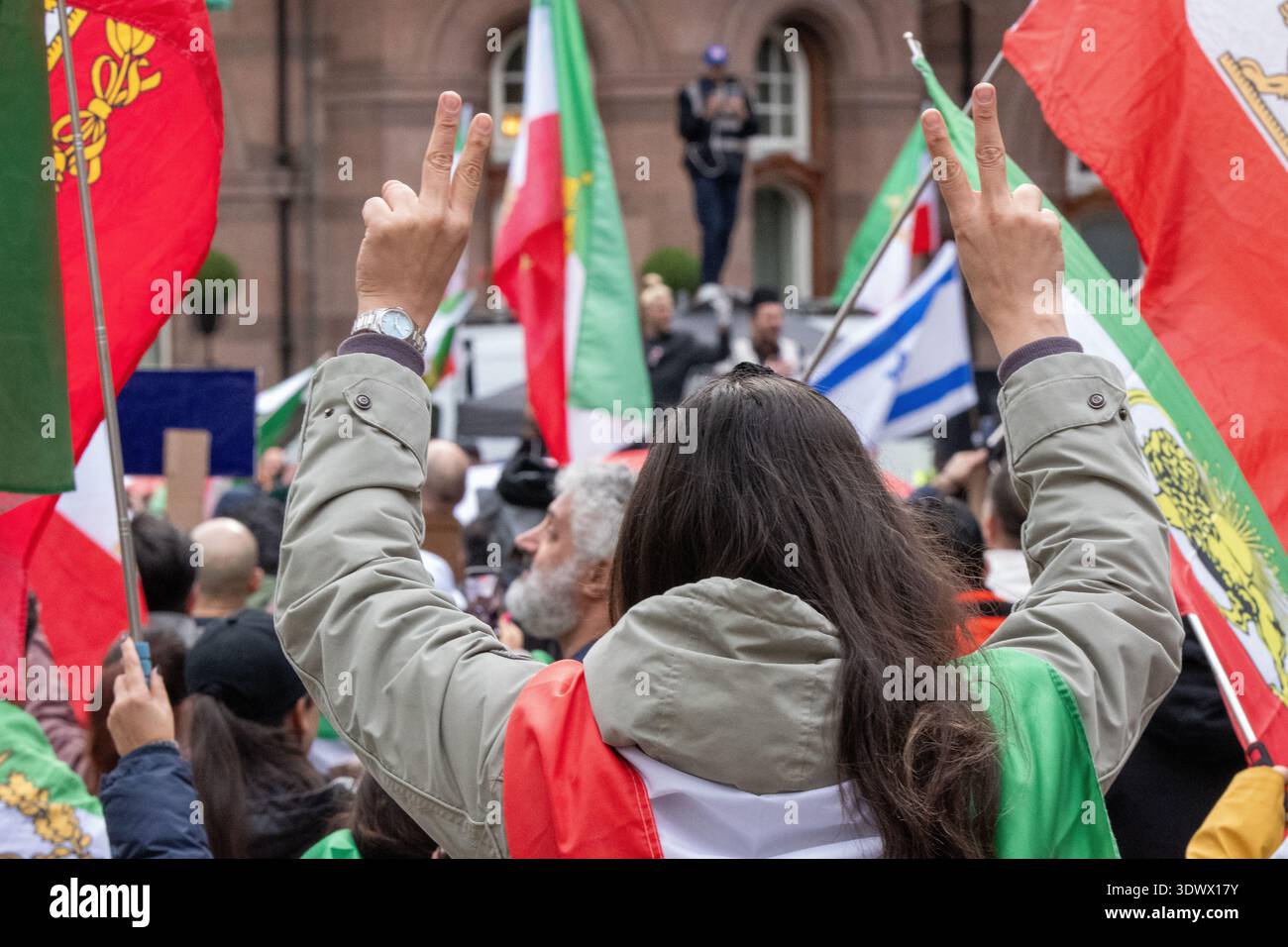 Khamenei Supporters Ali khamenei old hi-res stock photography and images - Alamy