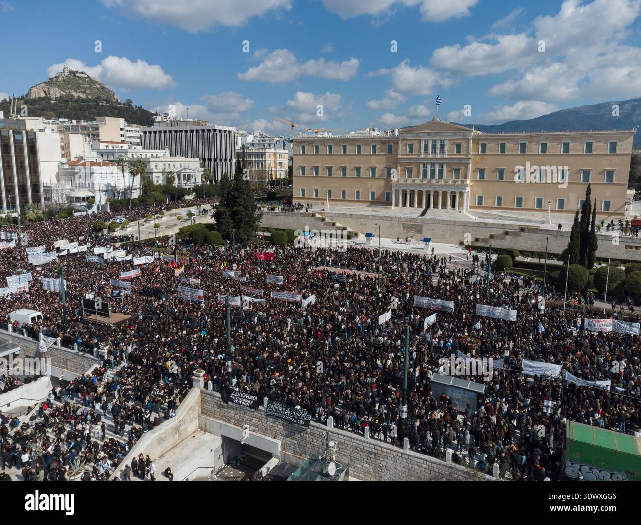 Athens Tempi Riots Athens, Greece, 28 February 2026. Thousands rally in Syntagma square ...
