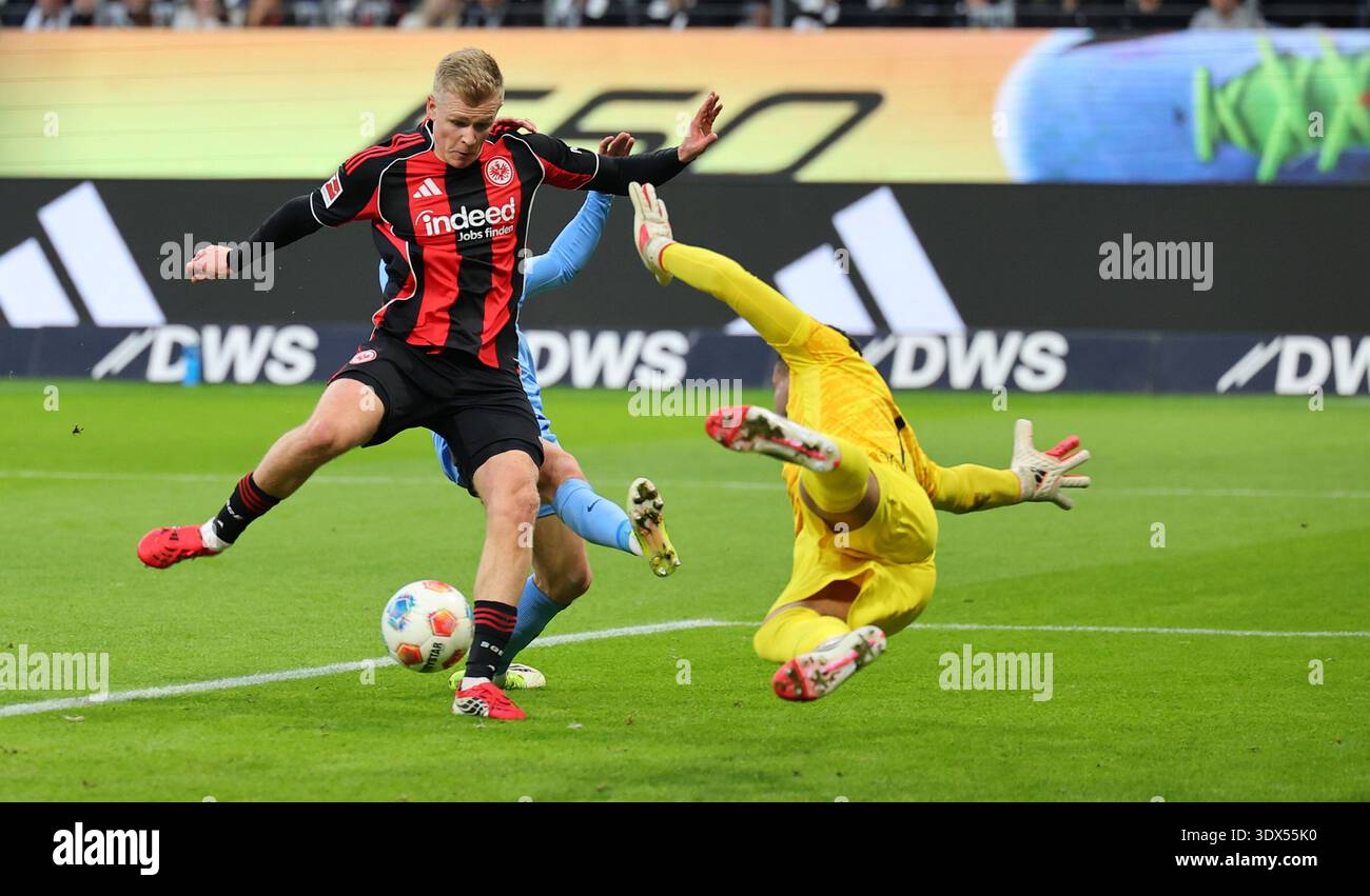 Eintracht Frankfurt Sign Potential Germany Goalkeeper Eintracht Frankfurt Sign Potential Germany Goalkeeper