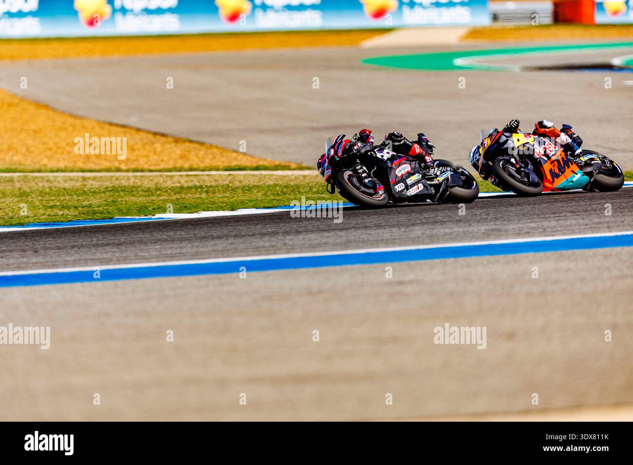 Number 89 Aprilia Racing rider Jorge Martin and Number 37 Red Bull KTM ...
