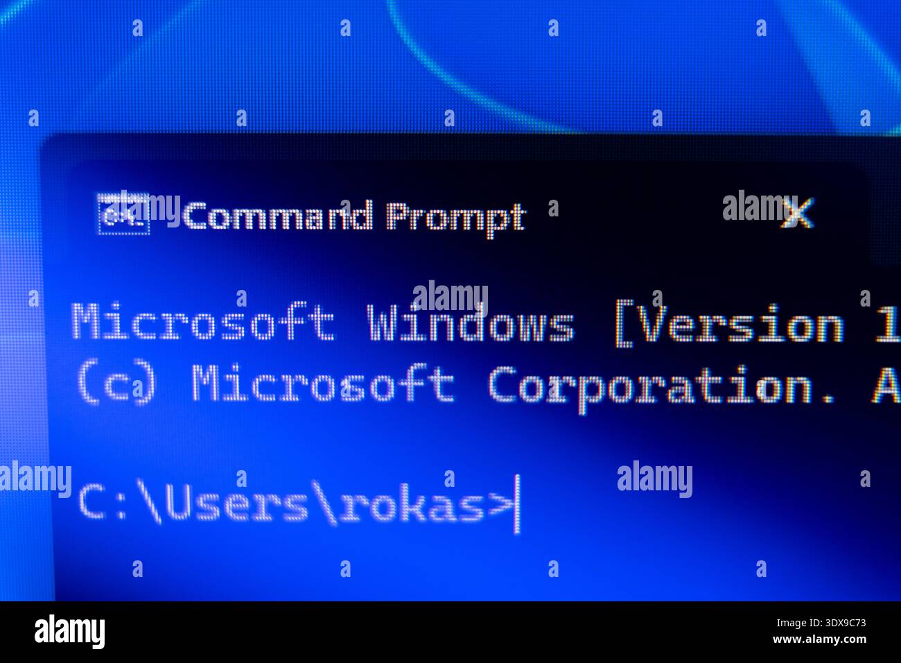 Terminal prompt on screen hi-res stock photography and images - Alamy