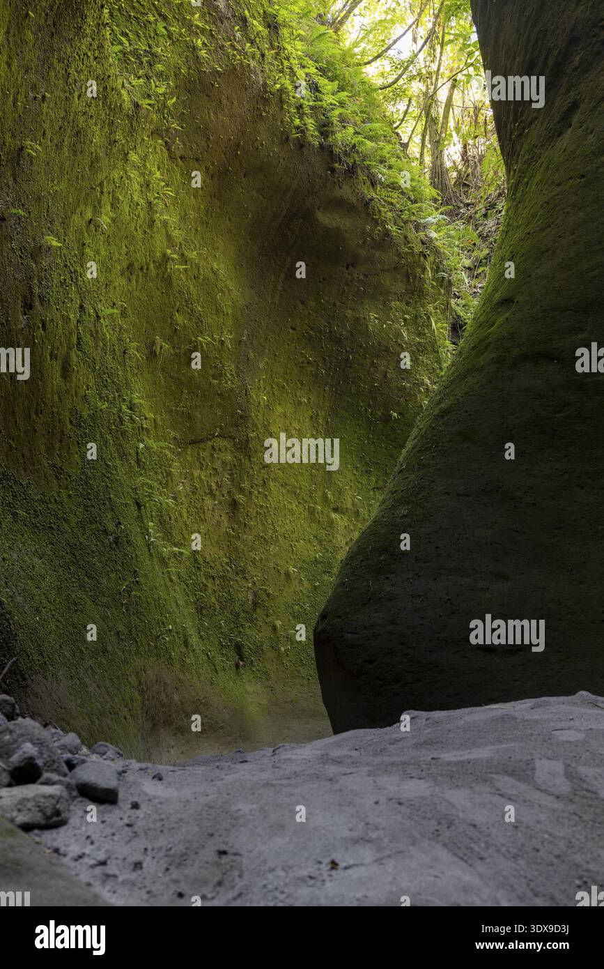 Tutulari Avatar Gorge, Sandstone Gorge, Inararo, Porac, Pampanga ...