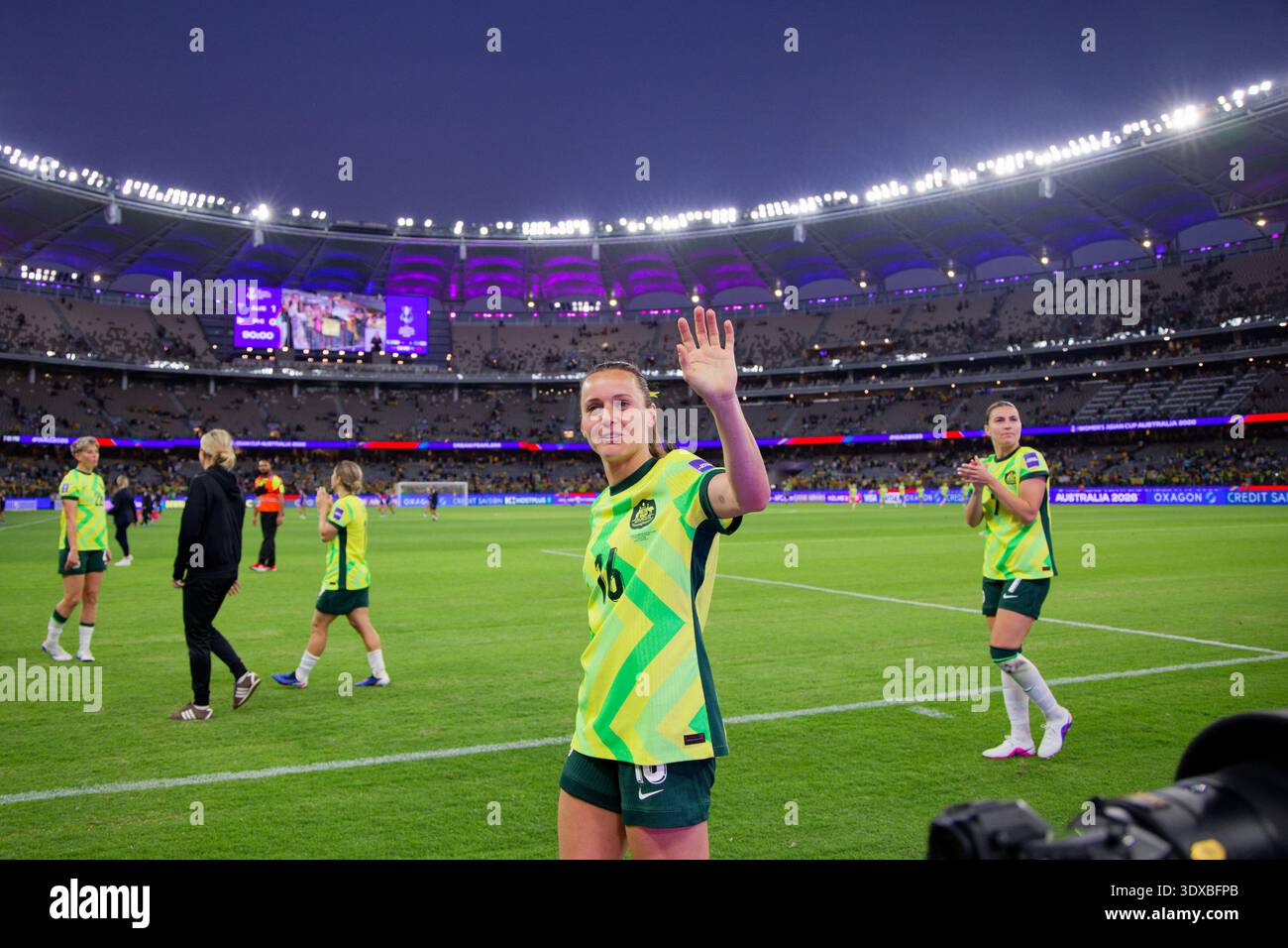 MICHELLE HEYMAN, KATRINA GORRY and HAYLEY RASO of Australia thanks ...