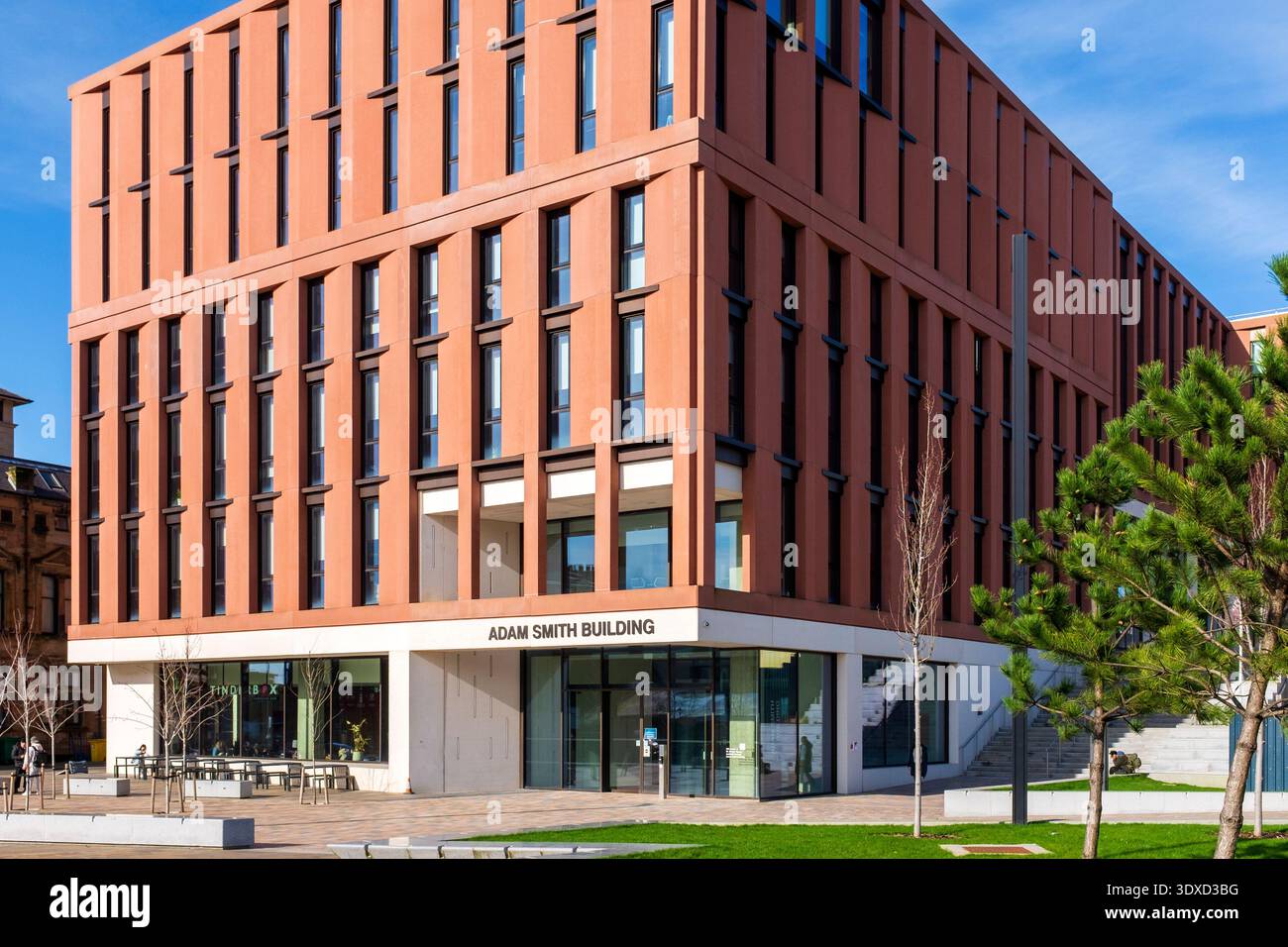 Adam Smith Building, an Annex of University of Glasgow. The Adam Smith Building is a state-of-the-art facility at the University of Glasgow, Stock Photo