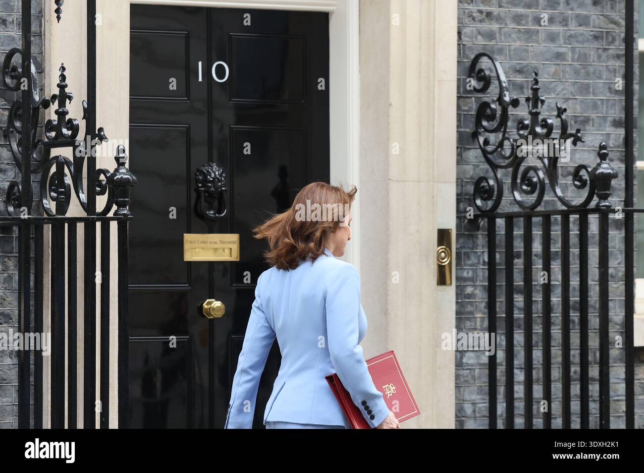 London, UK. 3rd March 2026. Chancellor of the Exchequer Rachel Reeves left Downing Street to deliver her Spring Statement at the House of Commons. Credit : Monica Wells/Ģ����ý Live News Stock Photo