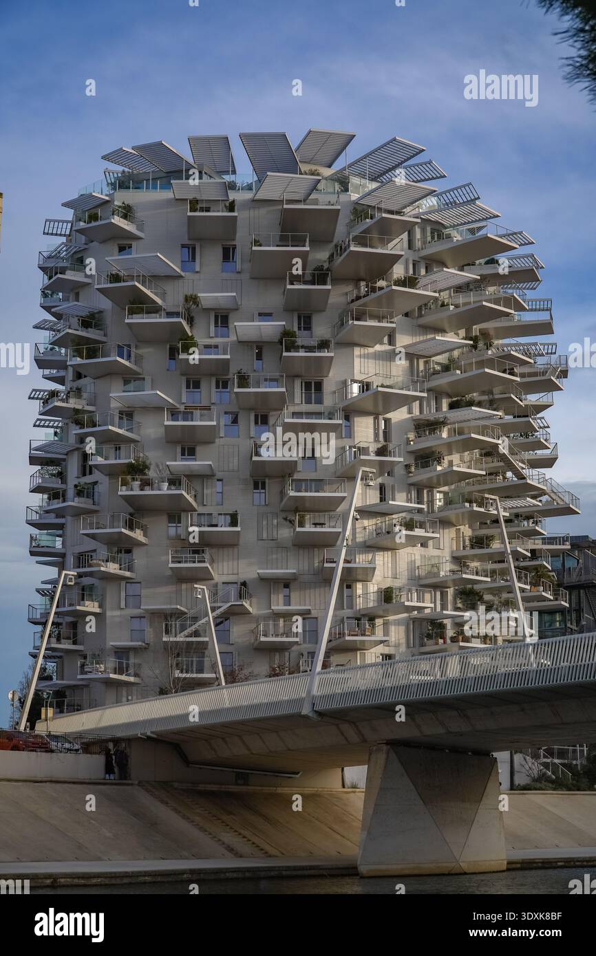 L'Arbre Blanc (The White Tree), futuristic residential tower by Sou