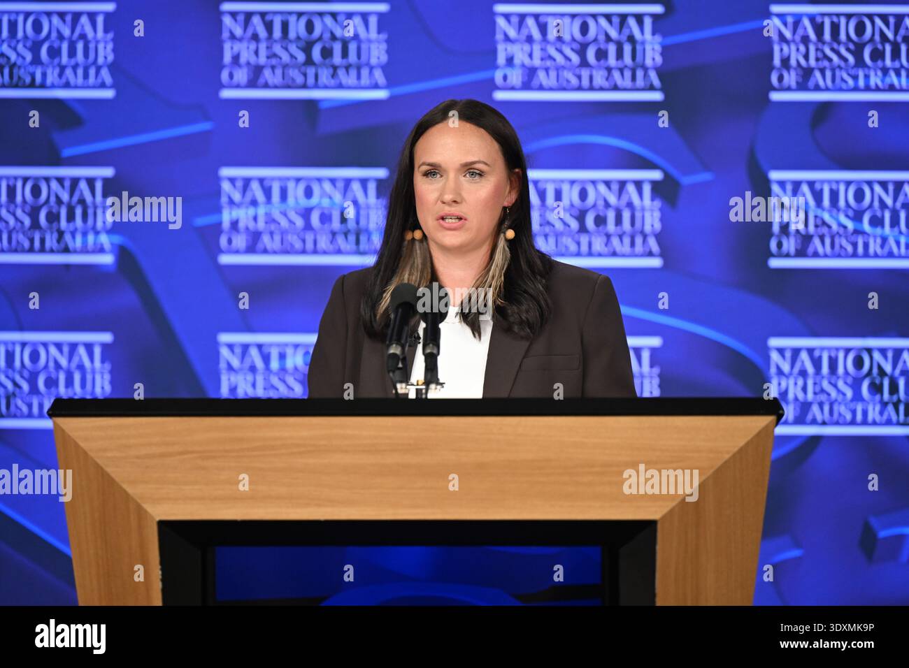 Founder and CEO of non-profit herSELF Tahlia Isaac addresses the ...