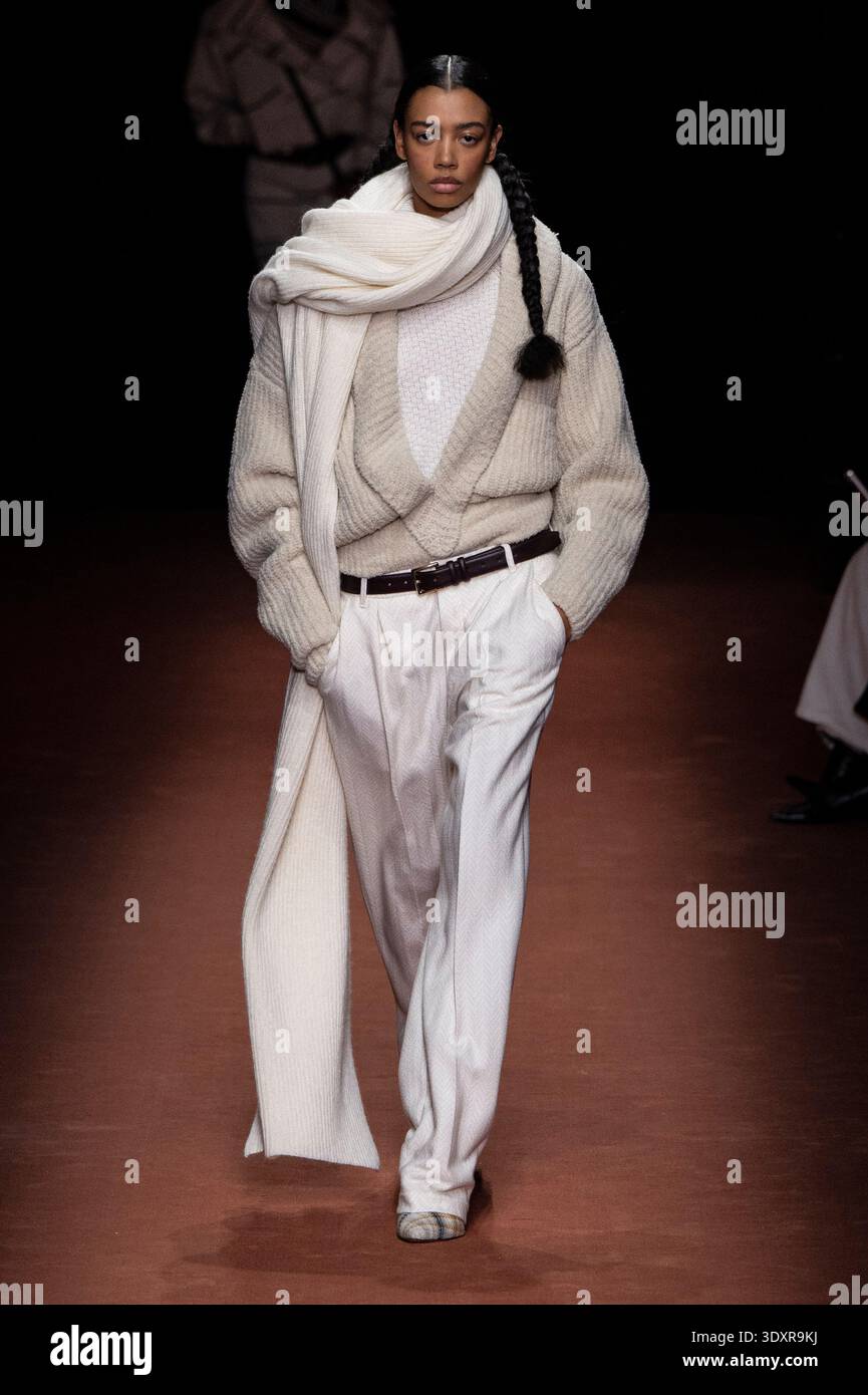 model-marylore-heck-is-seen-on-the-catwalk-at-the-missoni-fashion-show