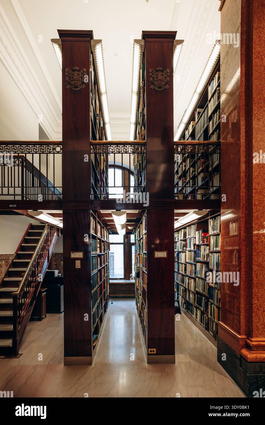 Quebec City, Canada - August 23, 2025: Historic library interior with ...