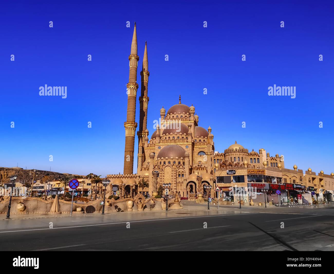 Sharm El Sheikh, Egypt - January 17, 2020: Cityscape of the Old Market with the Al Sahaba Mosque in Sharm El Sheikh. Beautiful modern mosque - Smartphone Captured Stock Image