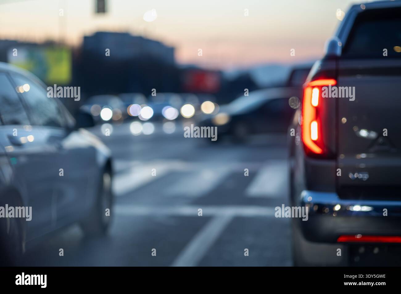 Pickup truck night hi-res stock photography and images - Alamy