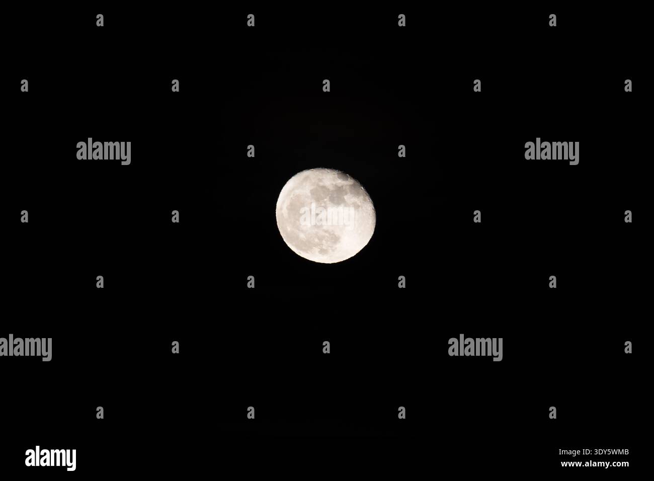 Moon surface texture craters hi-res stock photography and images - Alamy