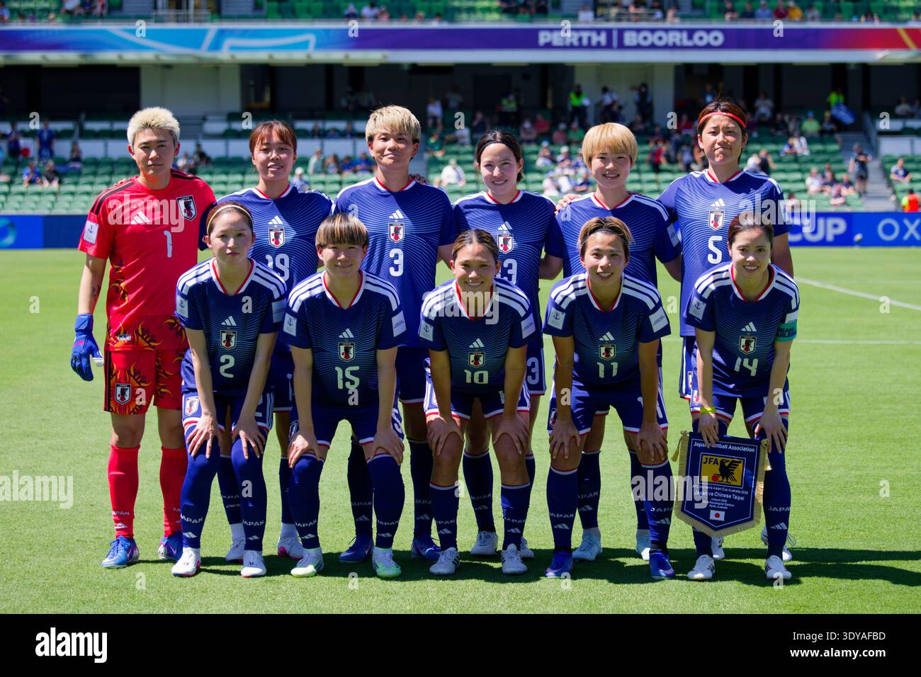 Japan players pose for a team photo before the AFC Women's Asian Cup ...