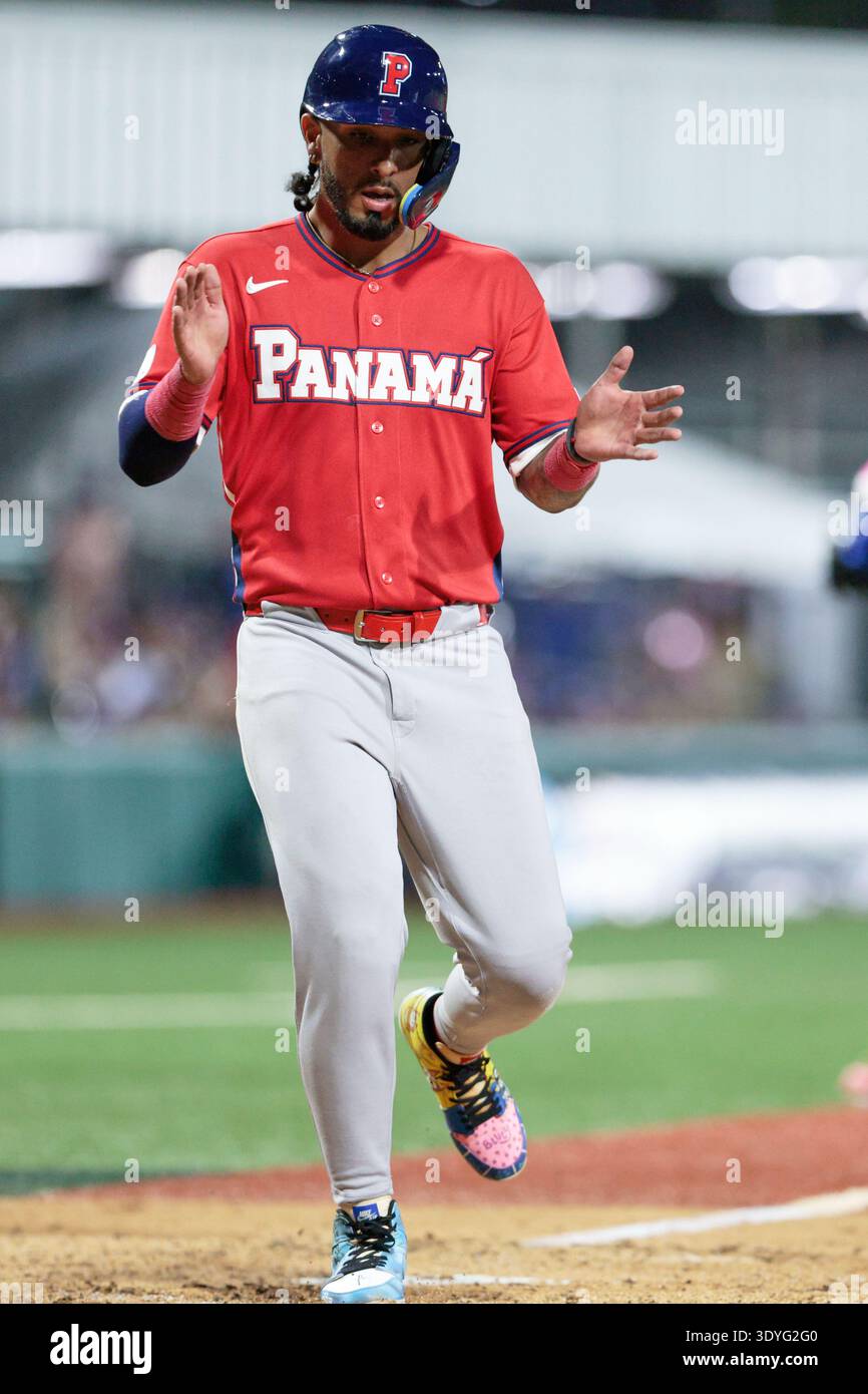 Panama's Jonathan Arauz celebrates after scoring against Puerto Rico ...