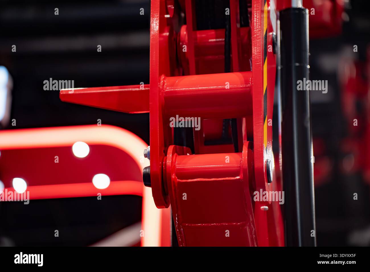 Hydraulic arm joints hi-res stock photography and images - Alamy