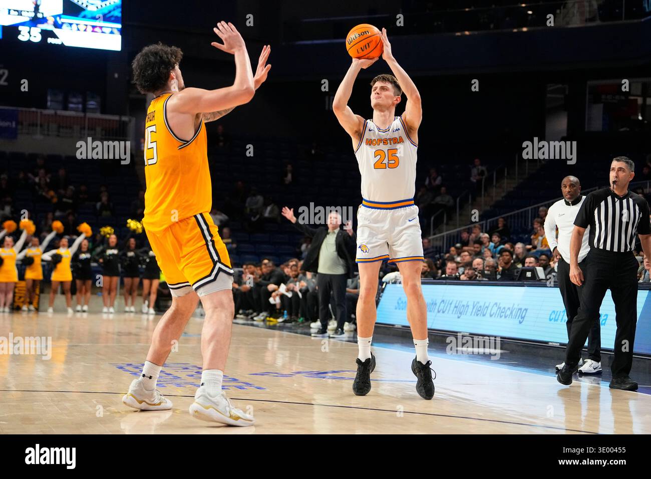 WASHINGTON, DC - MARCH 09: Hofstra Pride Guard German Plotnikov (25 ...