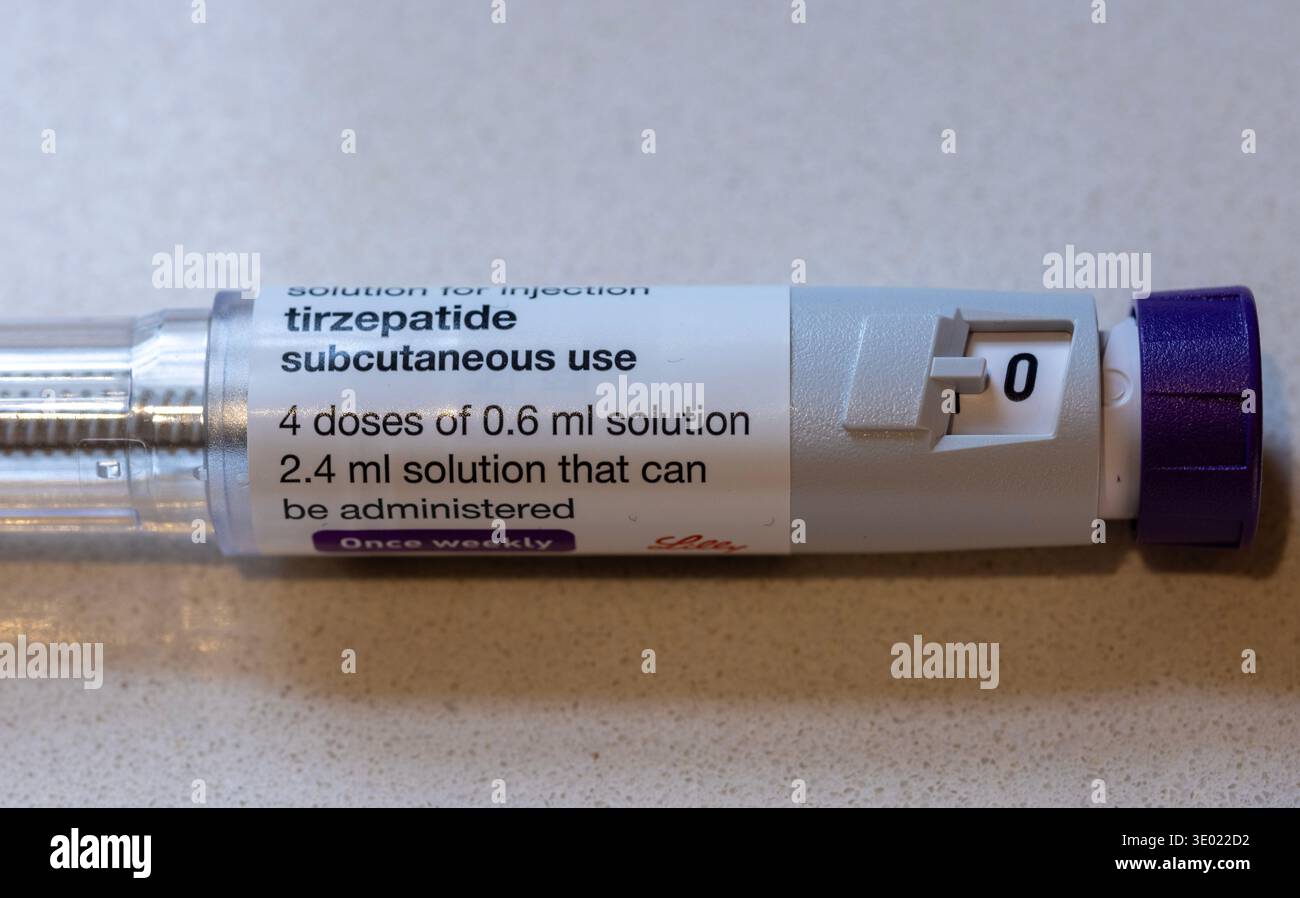 tirzepatide cartridge Tirzepatide injection pen hi-res stock photography and images