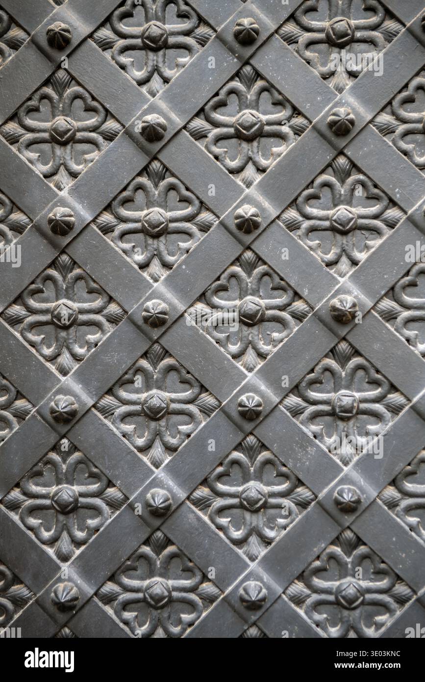 2019 Kraków, Poland, fragment of an old metal door; Fragment einer alten Metalltür; fragmento de una vieja puerta de metal Stock Photo