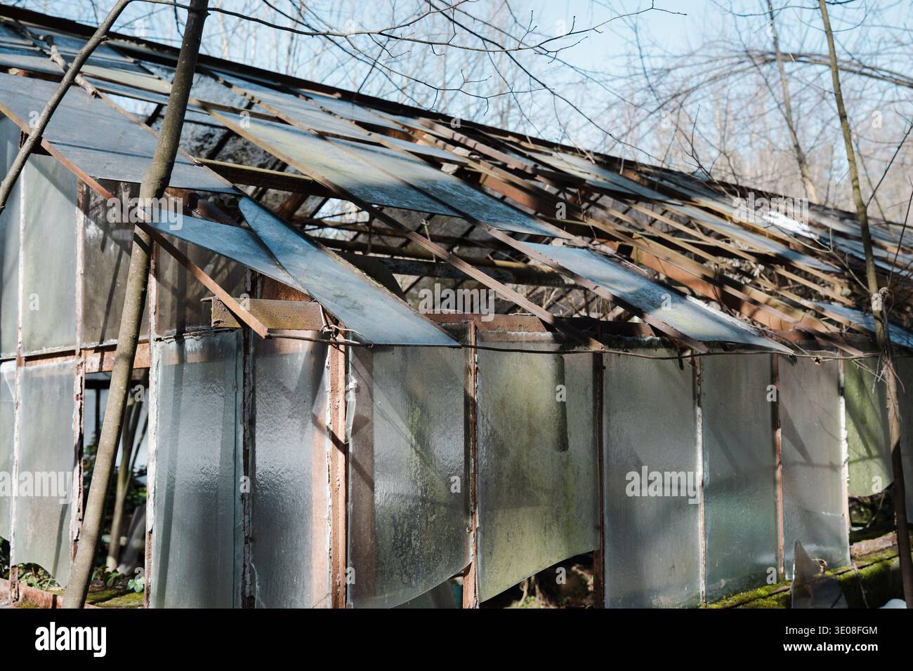 Structural hazard hi-res stock photography and images - Alamy