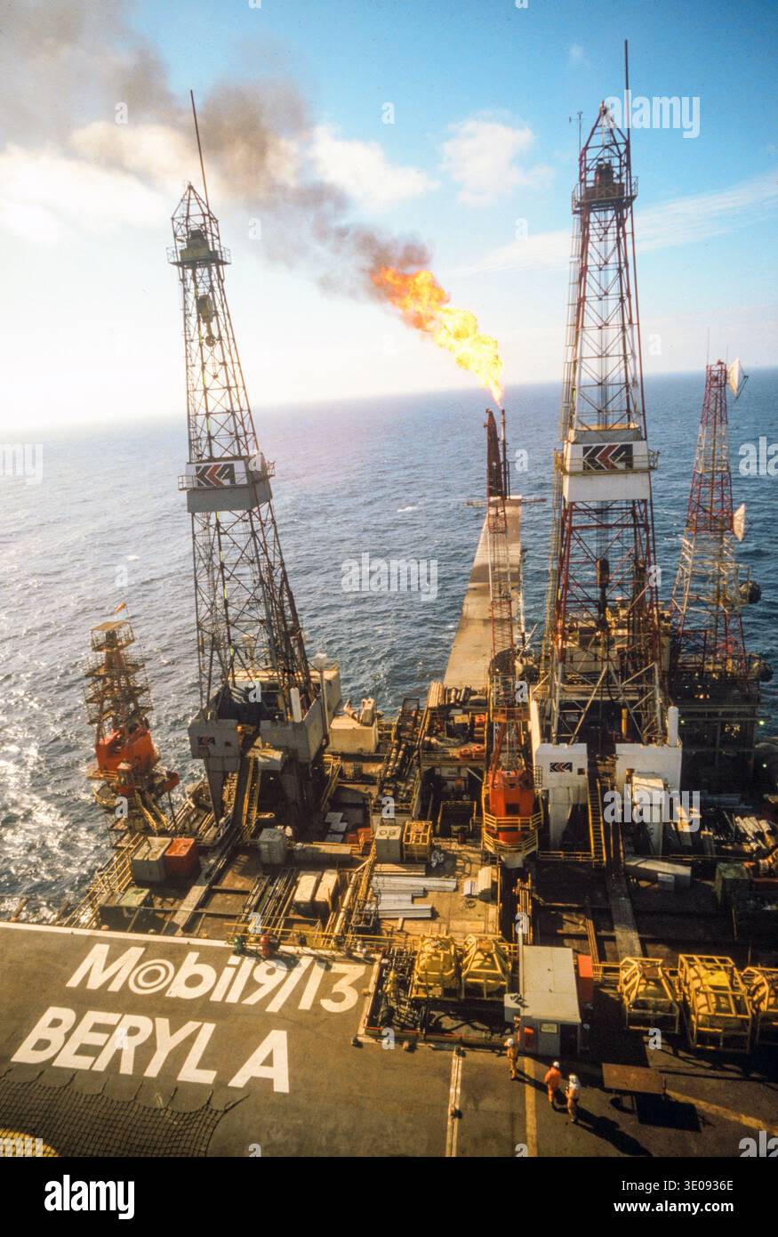 North Sea Oil Platform 1980s Oil Rig. Beryl Alpha (Beryl A) was a ...