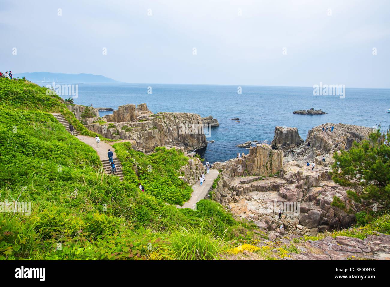 Tojinbo Cliffs, Fukui Prefecture Stock Photo - Alamy