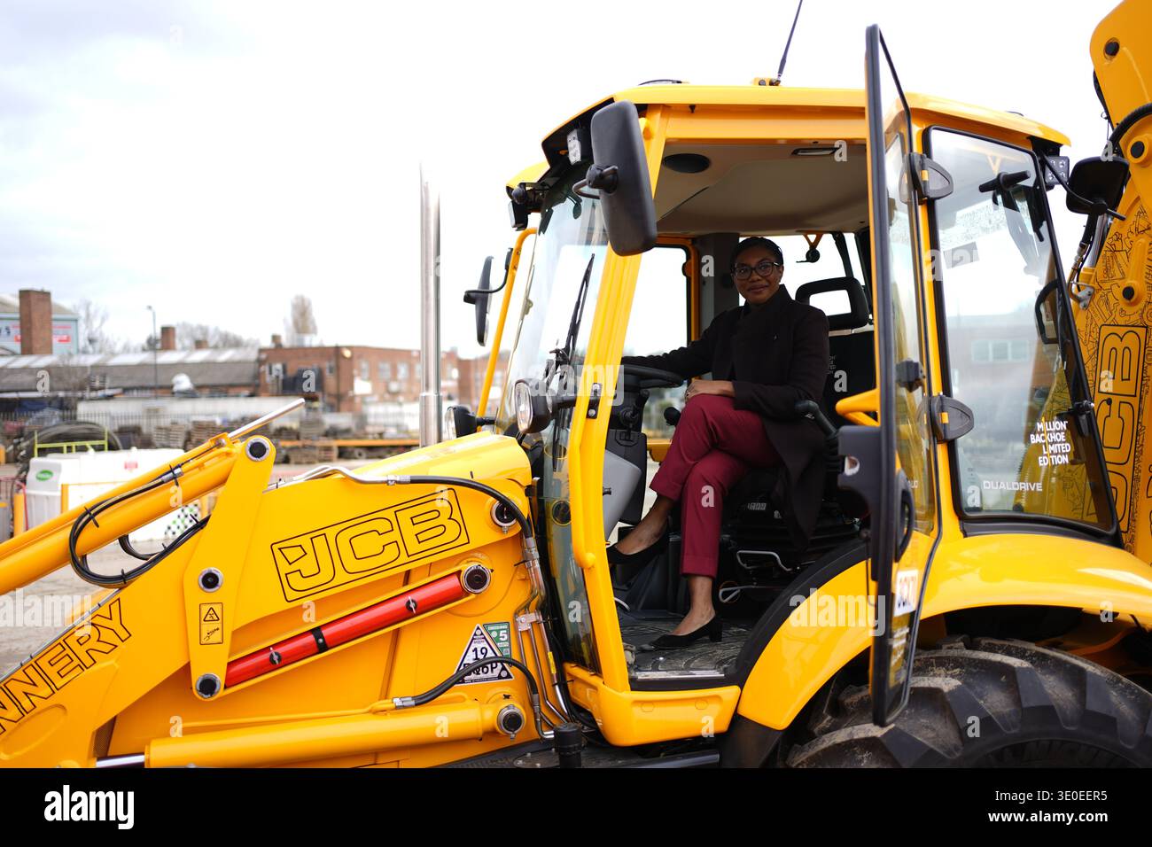 Flannery plant hire hi-res stock photography and images - Alamy