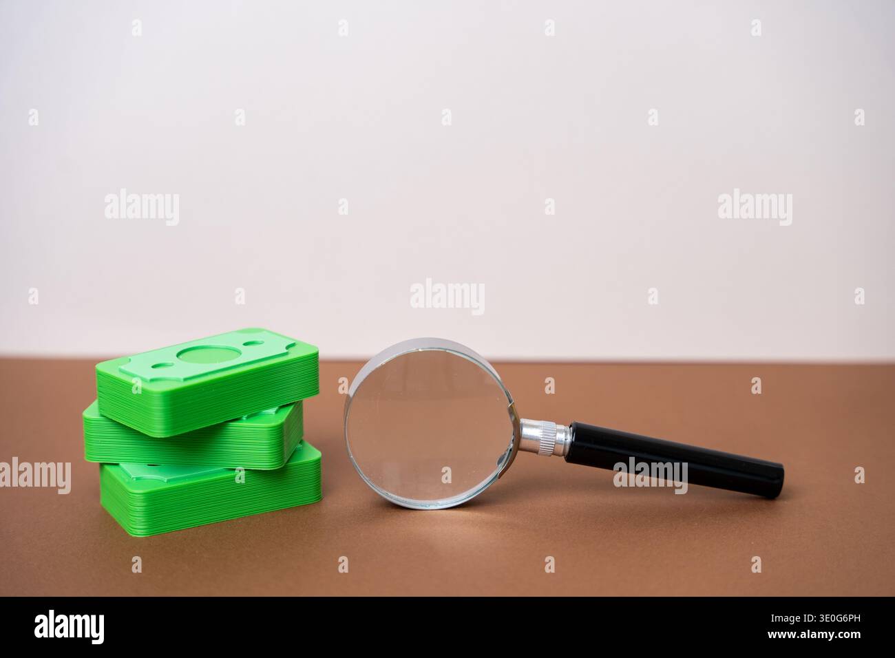 Investigations process hi-res stock photography and images - Alamy