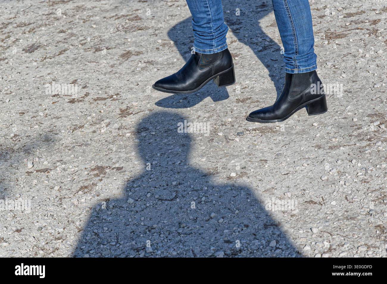 NEIN Belästigung der Frau. Symbolbild . Felden Bayern Deutschland ...