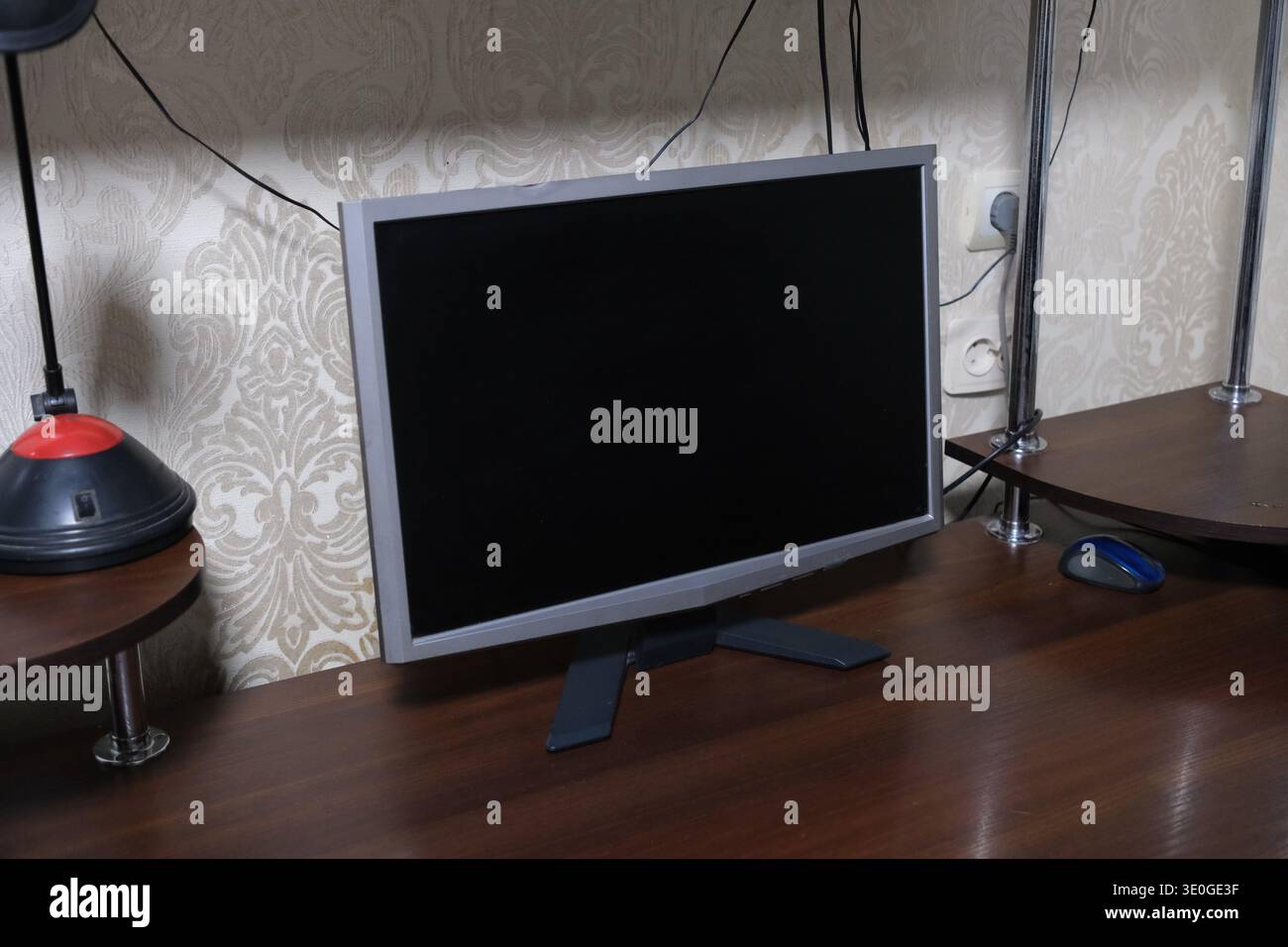 Workplace with olddesktop computer on table Stock Photo - Alamy